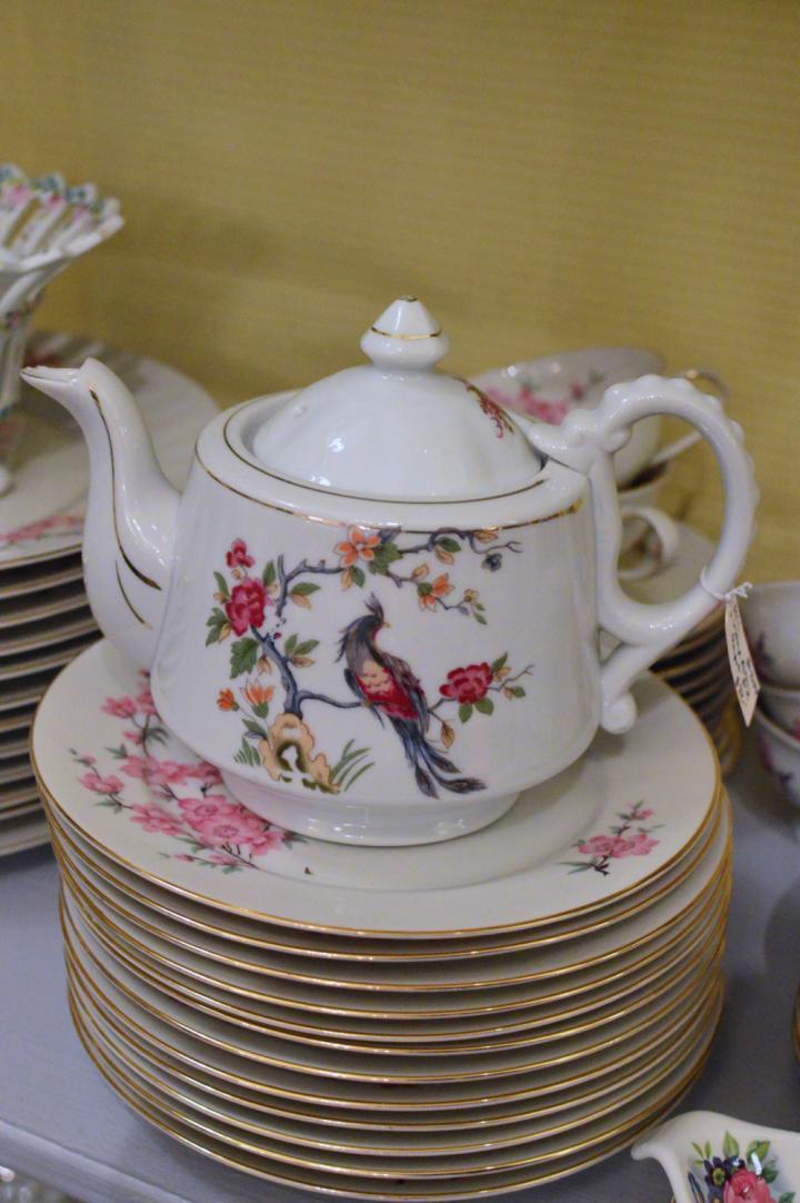 Shop Vintage Asian tea pot - bird | Hunt & Gather