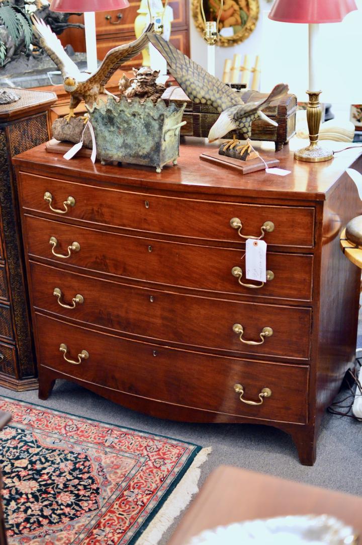 Shop English chest of drawers, circa 1850 | Hunt & Gather