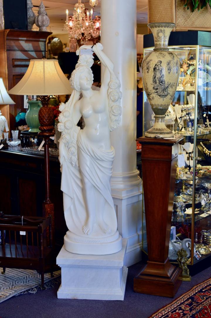 Shop Large statue of Venus - goddess of love | Hunt & Gather