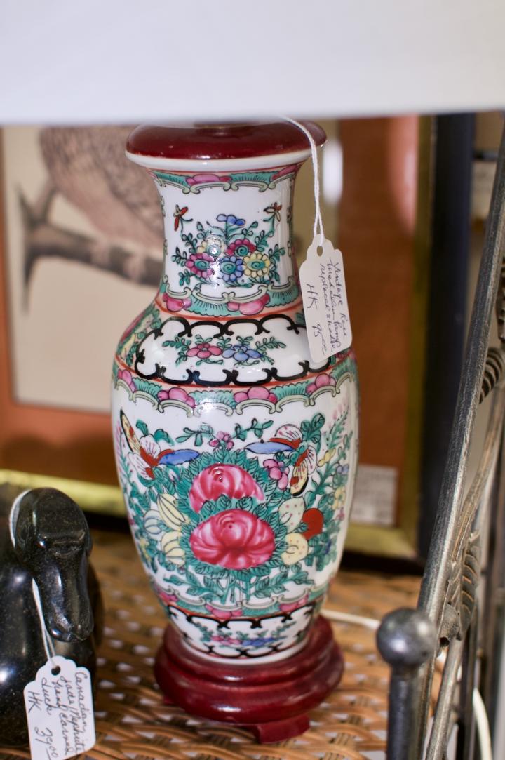 Shop Vintage rose medallion lamp | Hunt & Gather