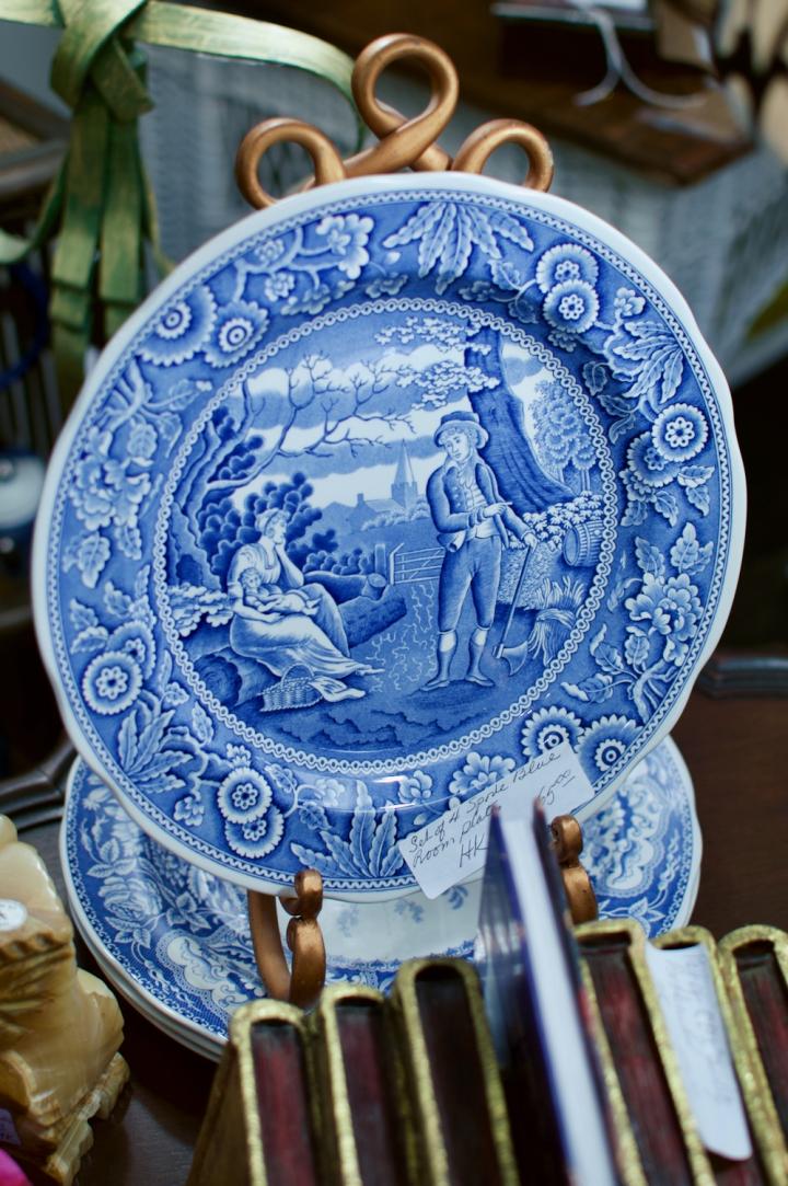 Shop Set of 4 Spode blue room plates | Hunt & Gather