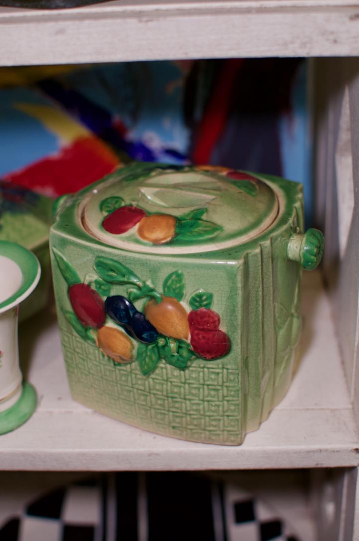 Shop Vintage green jar w/ lid | Hunt & Gather