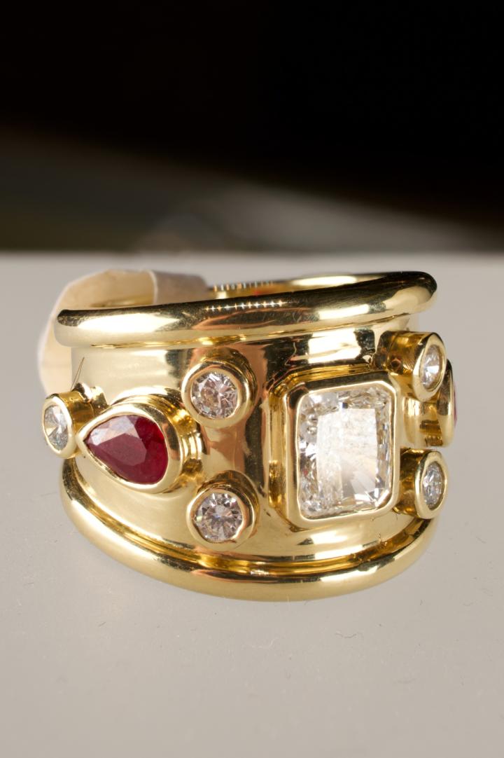 Shop Princess cut diamond ring - 1.30 CT center stone | Hunt & Gather