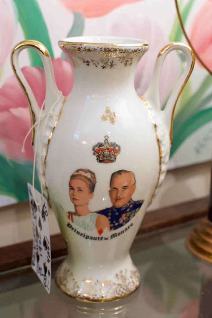 Shop Princess grace / Prince Ranier wedding vase 1956 | Hunt & Gather