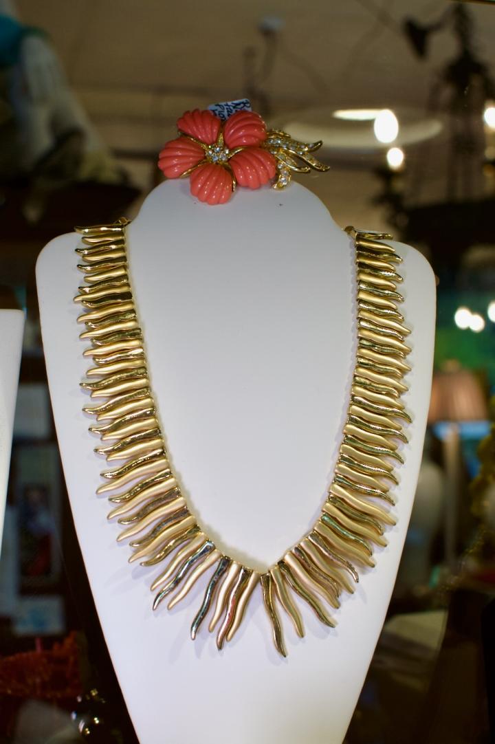 Shop High end “Sun Ray” gold necklace | Hunt & Gather
