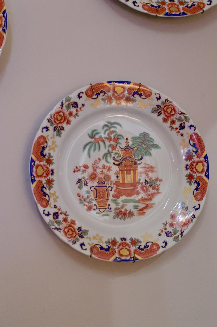 Shop Set of 3 Mottahedeh Portugal oriental plates | Hunt & Gather