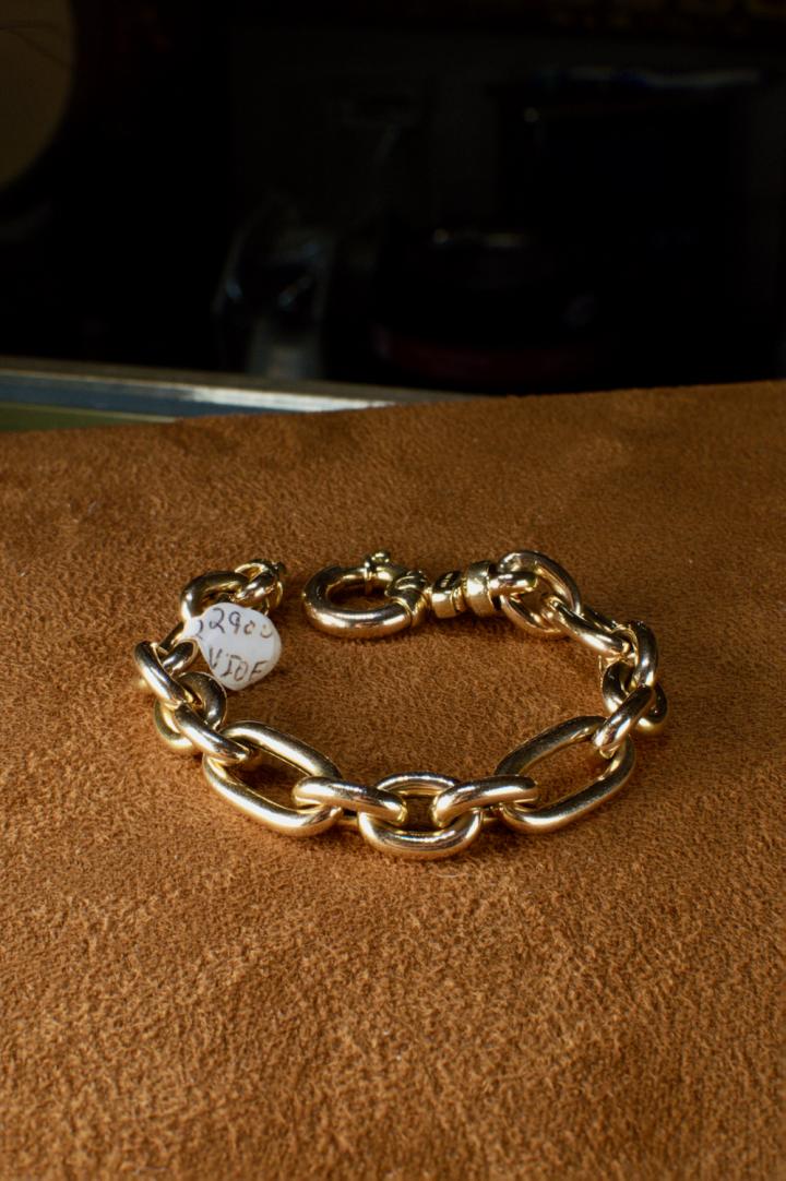 Shop 14K large link bracelet | Hunt & Gather