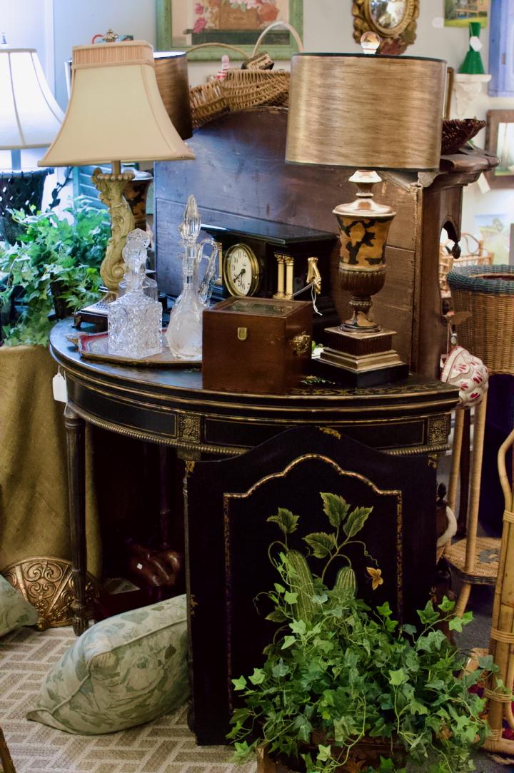 Shop  | Hunt & Gather