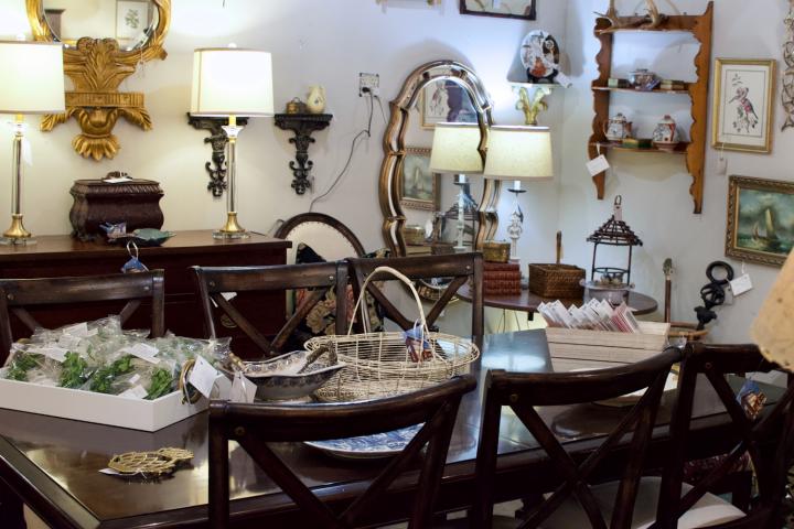 Shop  | Hunt & Gather