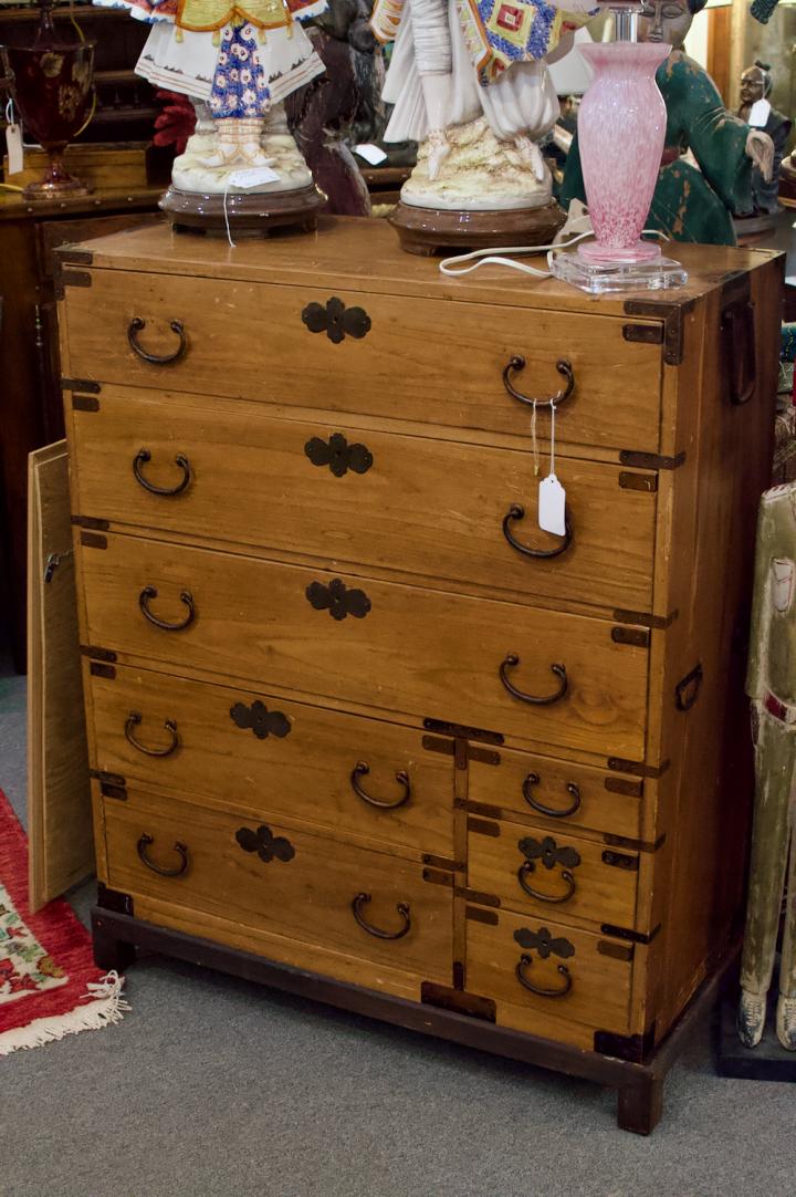 Shop Pine chest on base | Hunt & Gather