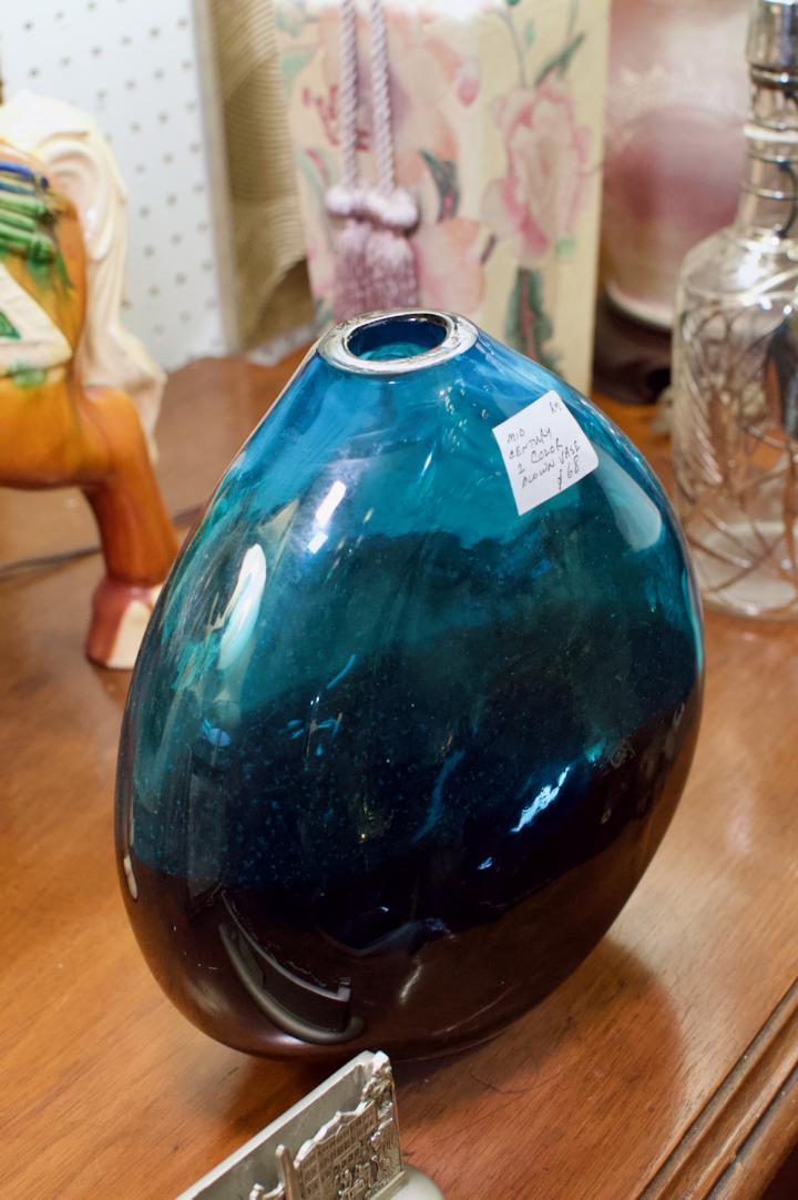 Shop Mid century 2 color blown vase | Hunt & Gather