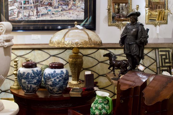 Shop  | Hunt & Gather