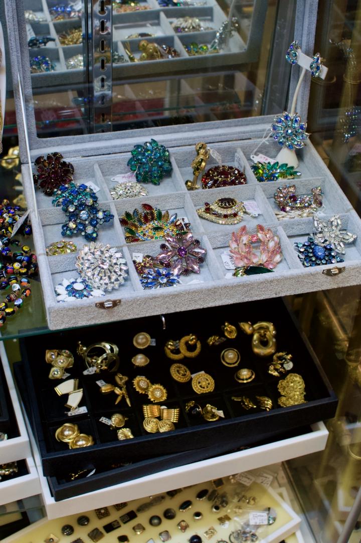 Shop  | Hunt & Gather