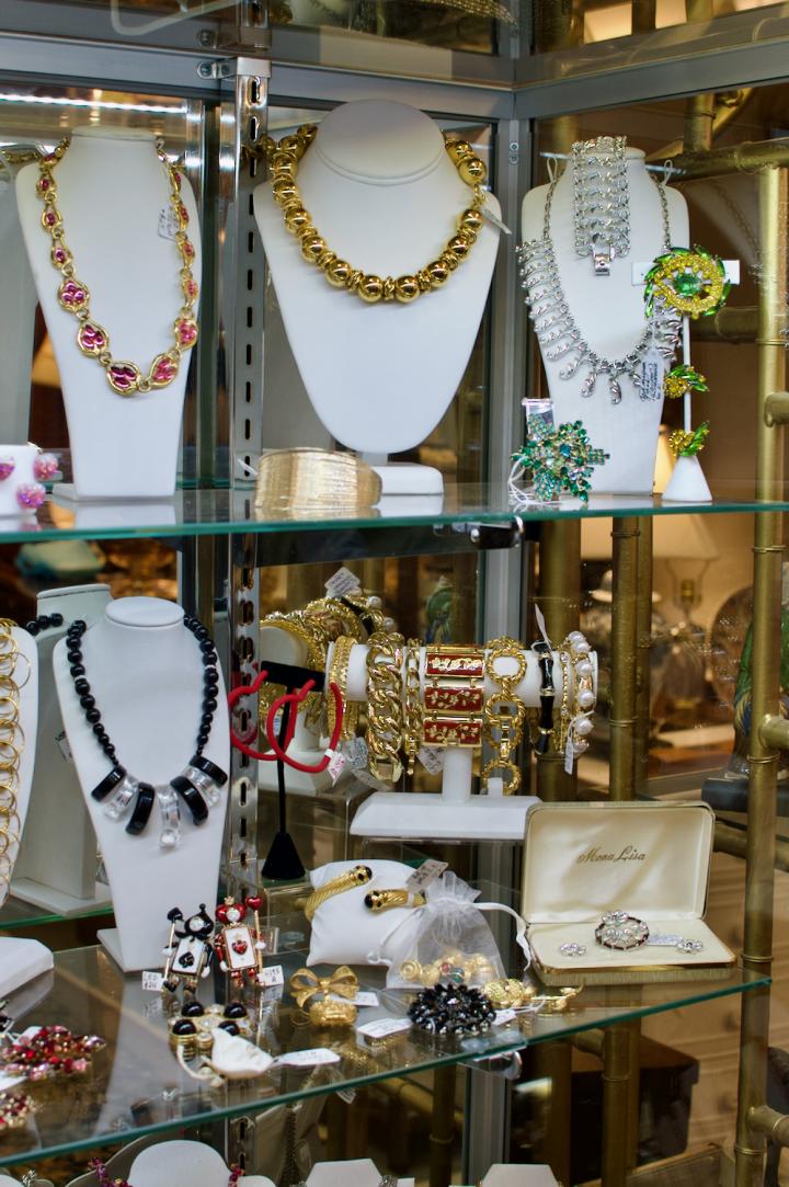 Shop  | Hunt & Gather