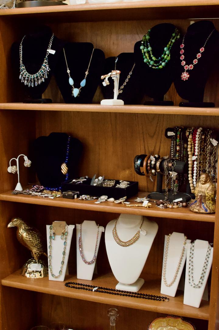 Shop  | Hunt & Gather