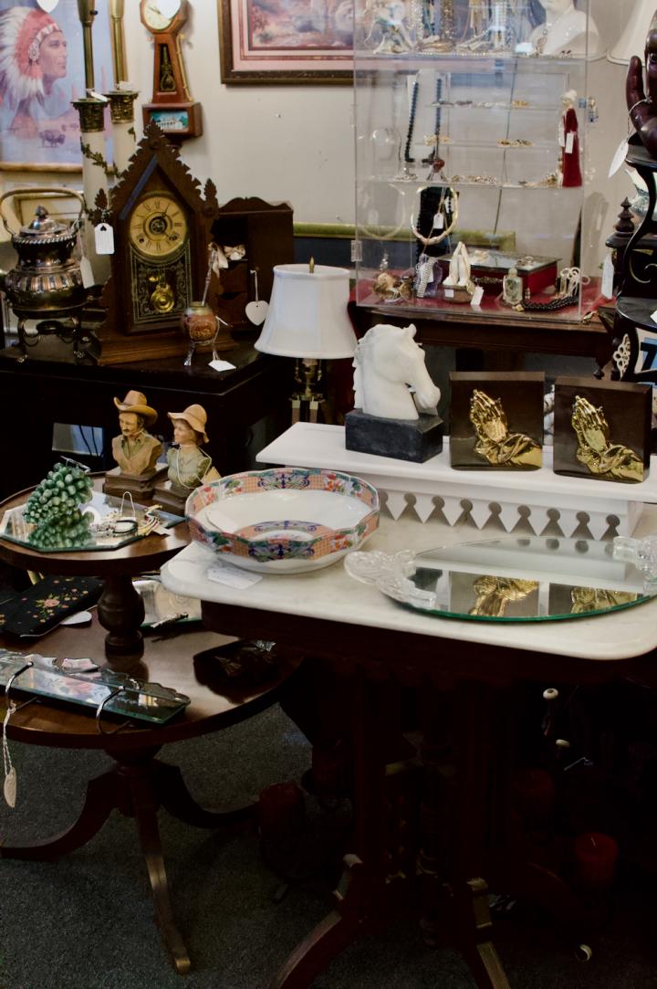 Shop  | Hunt & Gather