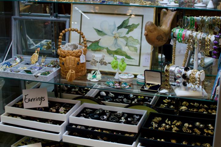 Shop  | Hunt & Gather