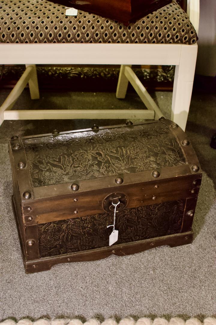 Shop Treasure box | Hunt & Gather