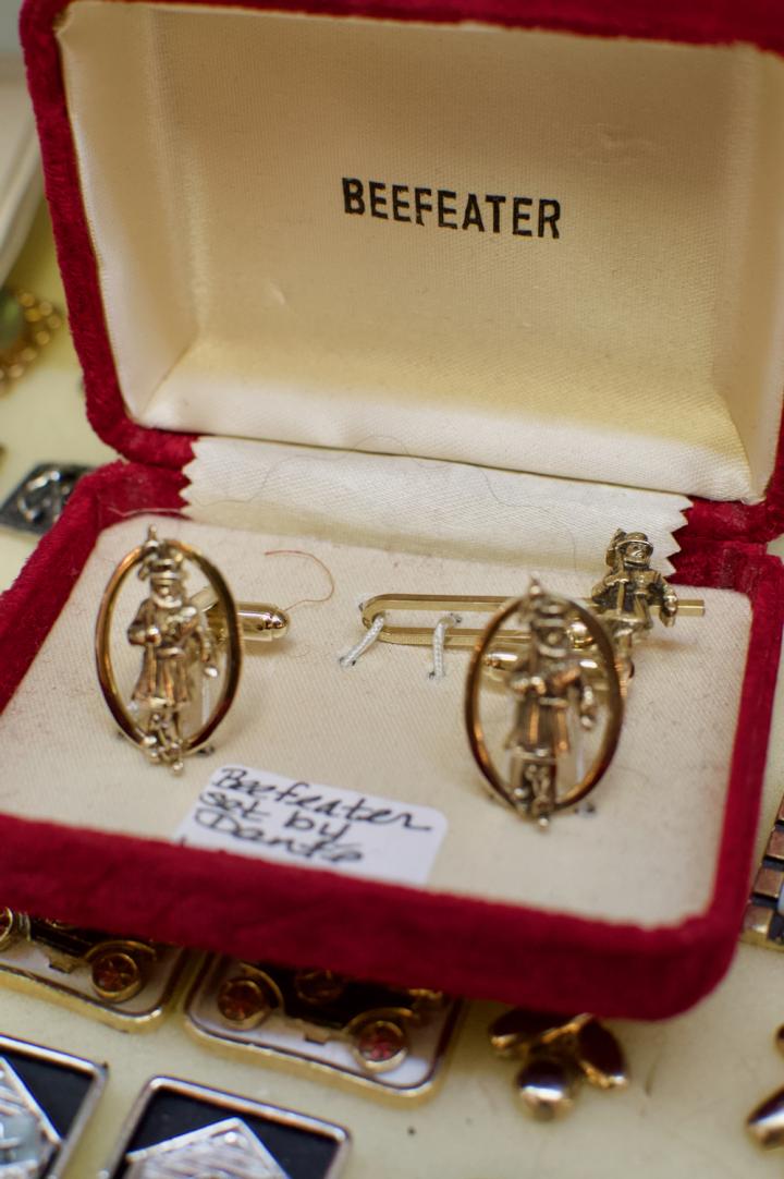 Shop Beefeater set of cufflinks by Dante | Hunt & Gather