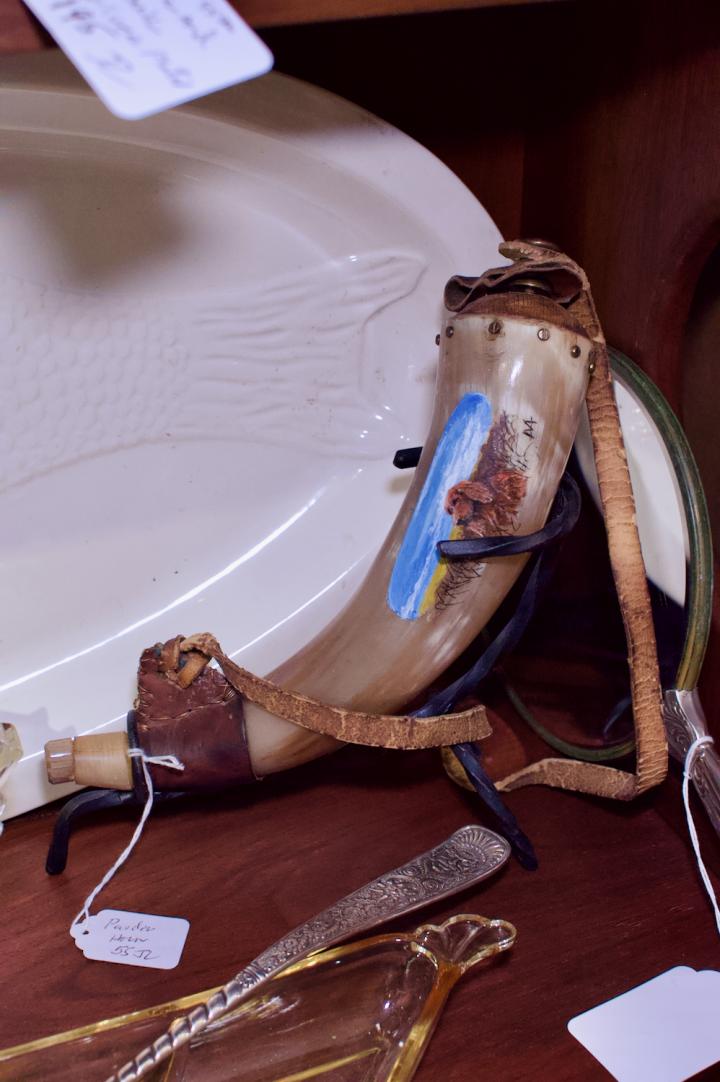 Shop Powder horn | Hunt & Gather