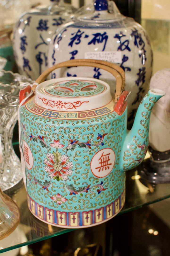 Shop Vintage Mun Shou longevity teapot | Hunt & Gather