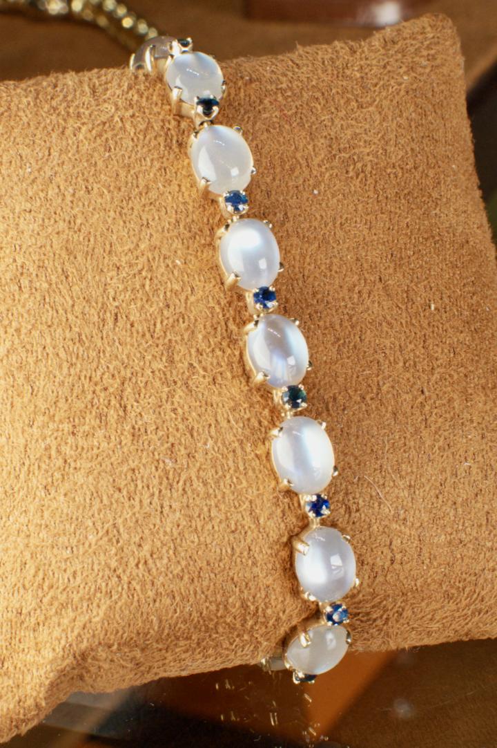 Shop Sapphire & moonstone bracelet | Hunt & Gather