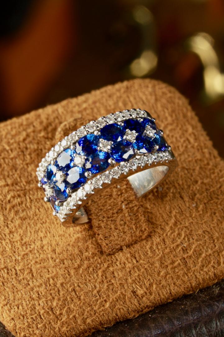 Shop Sapphire & diamond band | Hunt & Gather
