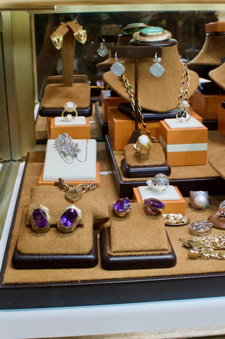 Shop  | Hunt & Gather