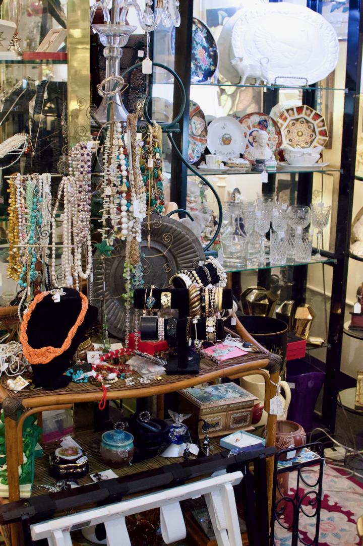 Shop  | Hunt & Gather