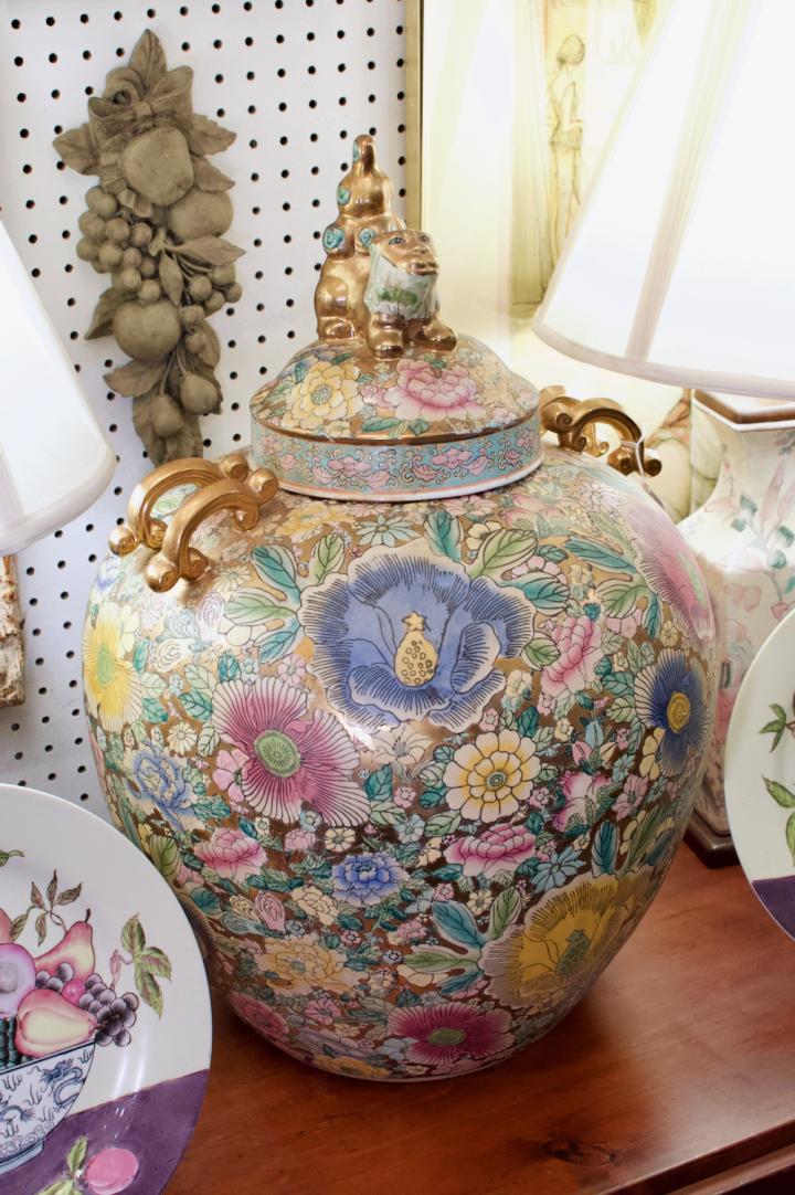 Shop Mille fleur jar w/ foo dog finial | Hunt & Gather