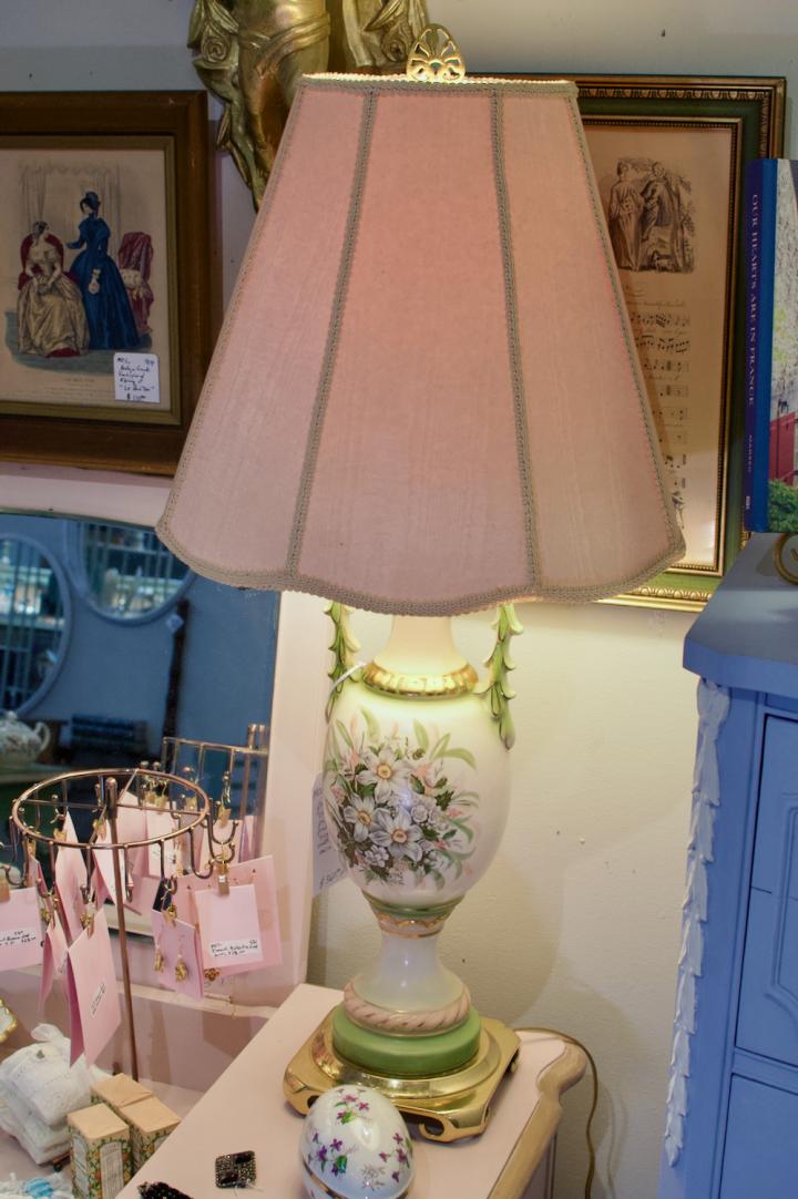 Shop Pair of vintage lamps | Hunt & Gather