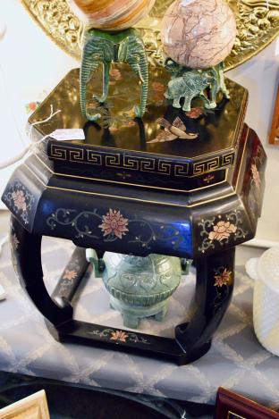 Black lacquer Chinese stool or side table