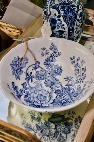 Blue & white charlotte bowl