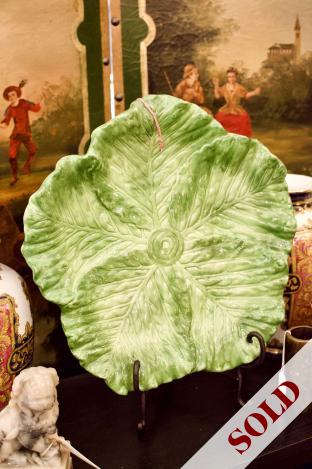 Cabbage form platter