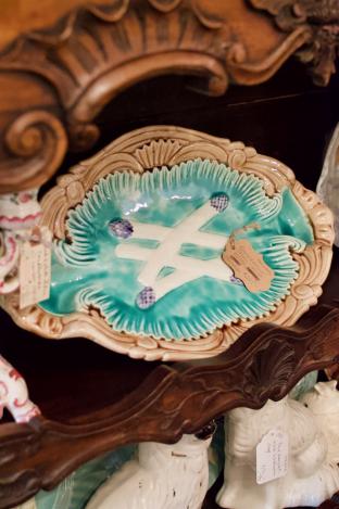 French majolica Orchies serving platter