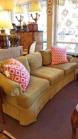 King Hickory Furniture Sofa