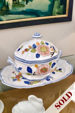 Large hand painted Italian tureen & underplate