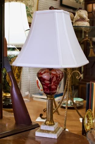 Cranberry lamp - marble base