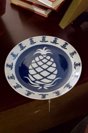 Pineapple plate