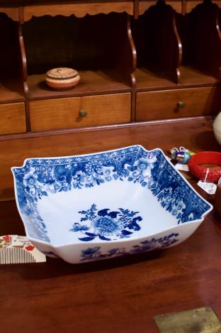 Blue & white square bowl by Mottahedeh