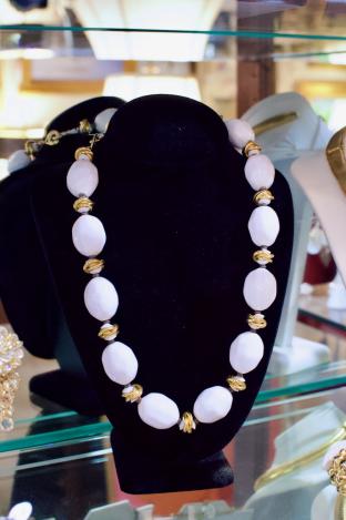 Les bernard white & gold necklace