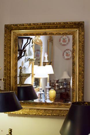 Gold framed mirror, blackberry pattern