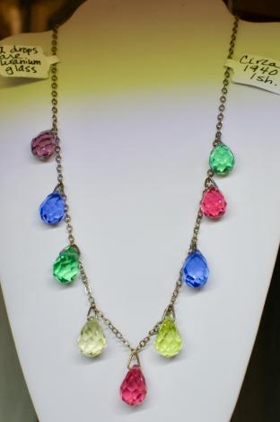 Multi color crystal briolettes necklace
