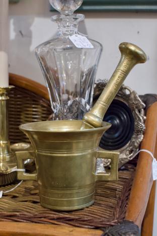 Vintage solid brass mortar and pestle