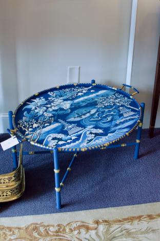 Blue & white china lacquered table on stand