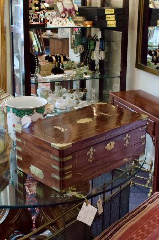 Mahogany & brass lap desk