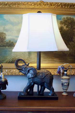 Elephant lamp