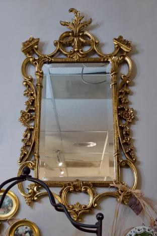 Gold mirror