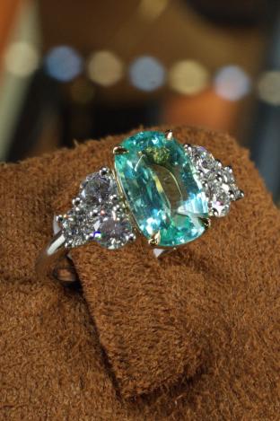 Platinum & 18K yellow gold paraiba tourmaline ring