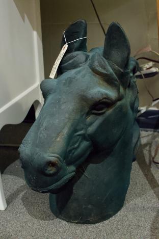 Cast iron horse head - heavy